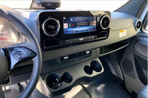 2026 Mercedes-Benz Sprinter 2500 Cargo 144 WB