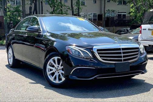 Black 2018 Mercedes-Benz E-Class 4MATIC