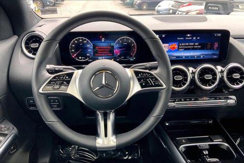 2026 Mercedes-Benz GLA 250 4MATIC