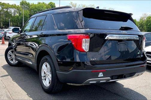 Agate Black Metallic 2020 Ford Explorer XLT