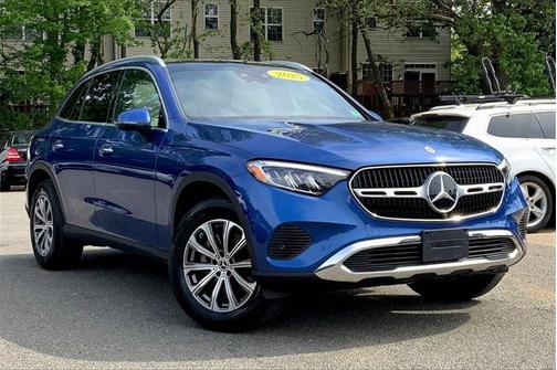 2025 Mercedes-Benz GLC 300 4MATIC