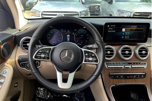 2022 Mercedes-Benz GLC 300 4MATIC