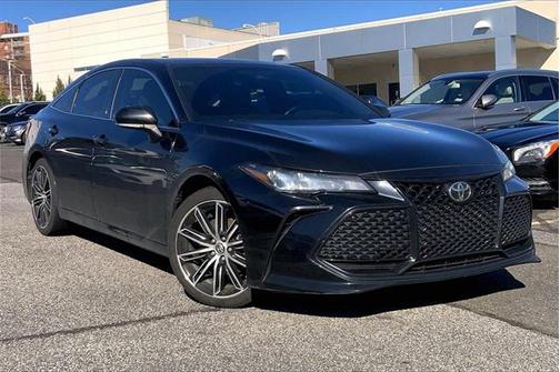 2019 Toyota Avalon XSE