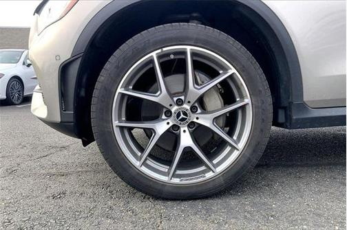 2021 Mercedes-Benz GLC 300 4MATIC Coupe