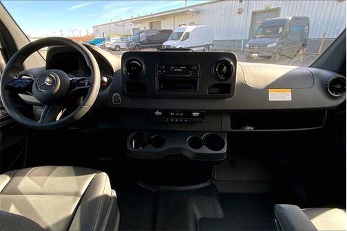 2025 Mercedes-Benz Sprinter 2500 High Roof