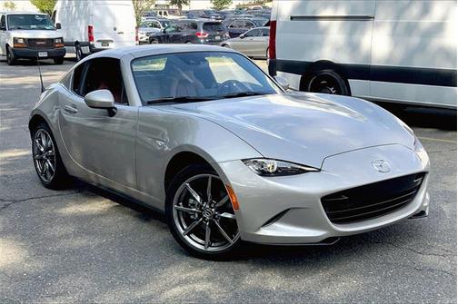 2022 Mazda MX-5 Miata RF Grand Touring