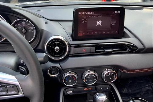 2022 Mazda MX-5 Miata RF Grand Touring