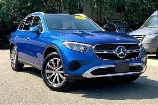 2025 Mercedes-Benz GLC 300 4MATIC