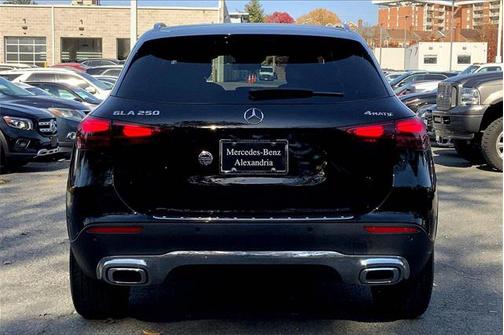 2025 Mercedes-Benz GLA 250 4MATIC