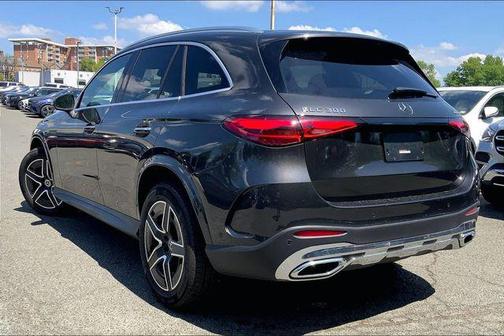 Graphite Grey Metallic 2025 Mercedes-Benz GLC 300 4MATIC