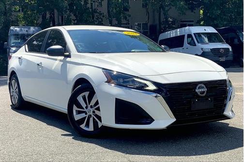 2024 Nissan Altima S FWD