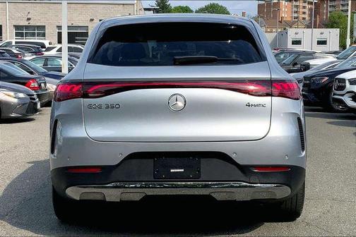 Cirrus Silver Metallic 2023 Mercedes-Benz EQE 350 4MATIC