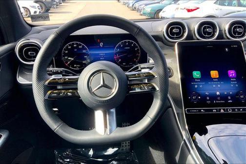 2026 Mercedes-Benz GLC 300 4MATIC