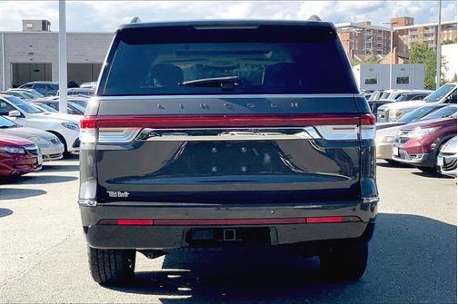 2022 Lincoln Navigator Black Label
