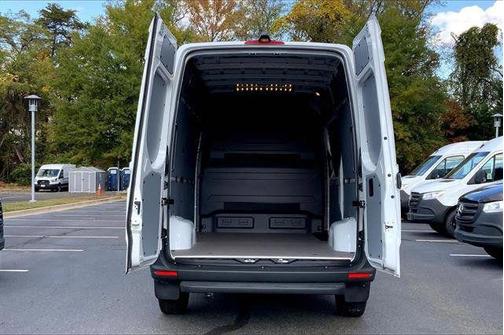 2026 Mercedes-Benz Sprinter 2500 Standard Roof