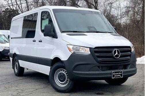 2026 Mercedes-Benz Sprinter 2500 Crew 144 WB