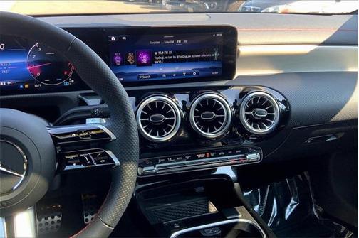 2025 Mercedes-Benz CLA 250 4MATIC