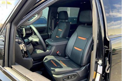 2024 GMC Sierra 2500 AT4