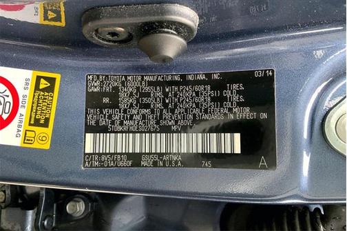 2014 Toyota Highlander LE