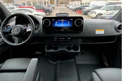 2025 Mercedes-Benz Sprinter 2500 High Roof