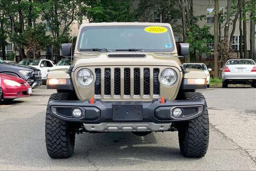 Gator Clearcoat 2020 Jeep Gladiator Mojave 4x4