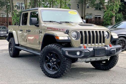 Gator Clearcoat 2020 Jeep Gladiator Mojave 4x4