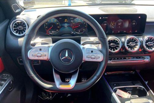 Iridium Silver Metallic 2023 Mercedes-Benz GLB 250 4MATIC