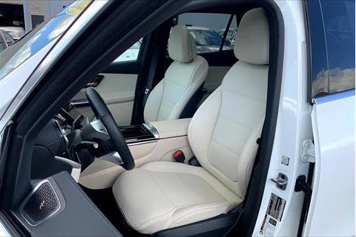 2025 Mercedes-Benz GLC 350e Base