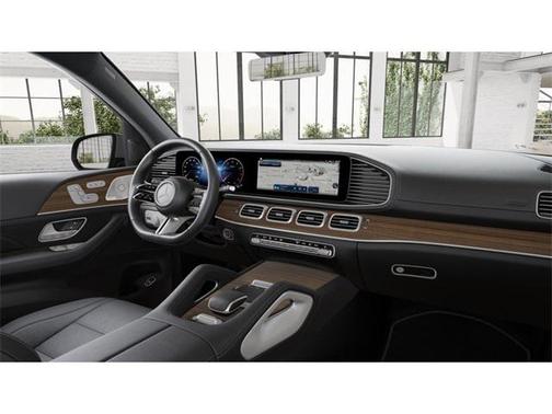 2025 Mercedes-Benz GLS 450 4MATIC
