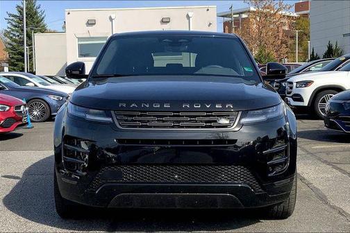 2026 Land Rover Range Rover Evoque Dynamic SE