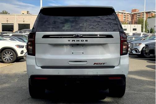 2023 Chevrolet Tahoe 4WD RST