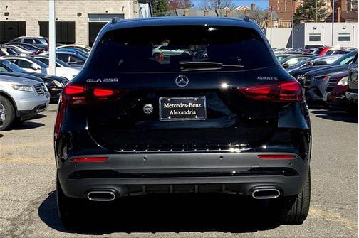 2025 Mercedes-Benz GLA 250 4MATIC