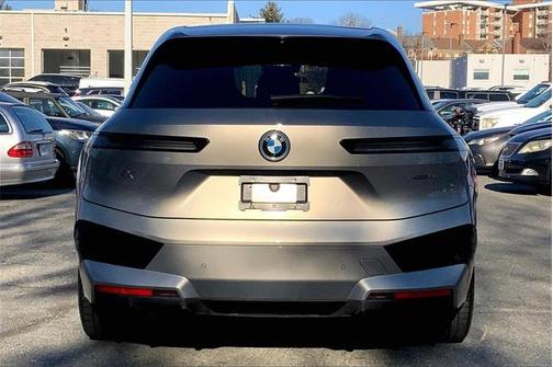 2023 BMW iX xDrive50