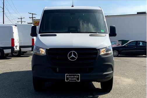 2025 Mercedes-Benz Sprinter 2500 Standard Roof
