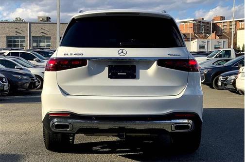 2025 Mercedes-Benz GLS 450 4MATIC