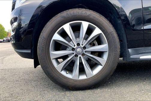 Black 2016 Mercedes-Benz GL-Class 4MATIC