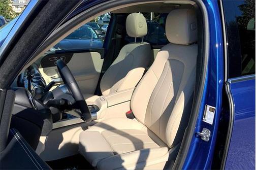 2025 Mercedes-Benz GLB 250 4MATIC