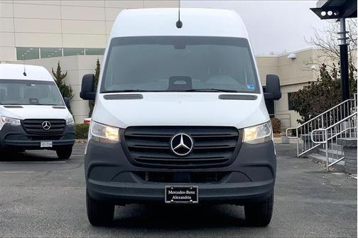 Arctic White 2025 Mercedes-Benz Sprinter 2500 Standard Roof