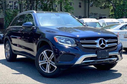 Lunar Blue Metallic 2019 Mercedes-Benz GLC 300 4MATIC