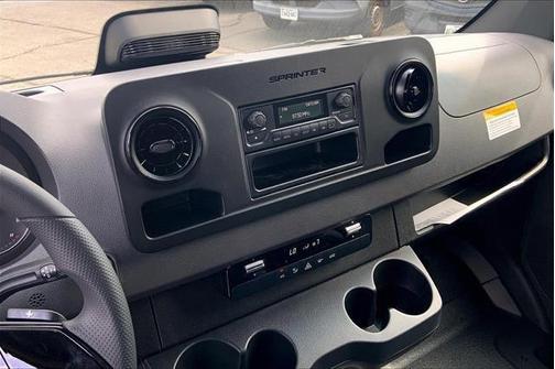 2025 Mercedes-Benz Sprinter 2500 High Roof