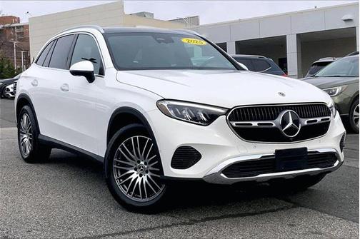 2025 Mercedes-Benz GLC 300 4MATIC