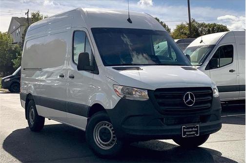 2025 Mercedes-Benz Sprinter 2500 Cargo 144 WB