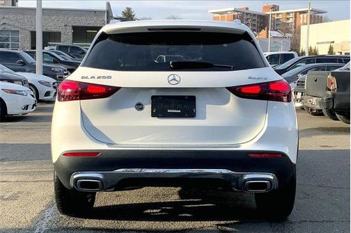 2025 Mercedes-Benz GLA 250 4MATIC