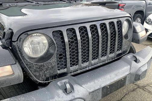 2022 Jeep Gladiator Altitude 4x4