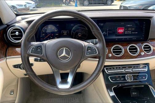 Black 2018 Mercedes-Benz E-Class 4MATIC