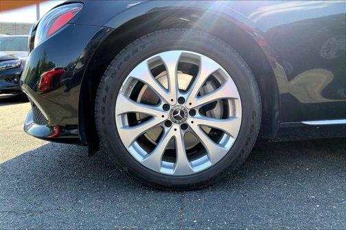 Black 2018 Mercedes-Benz E-Class 4MATIC