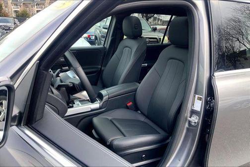 2025 Mercedes-Benz GLB 250 4MATIC