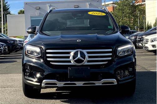 2025 Mercedes-Benz GLB 250 4MATIC