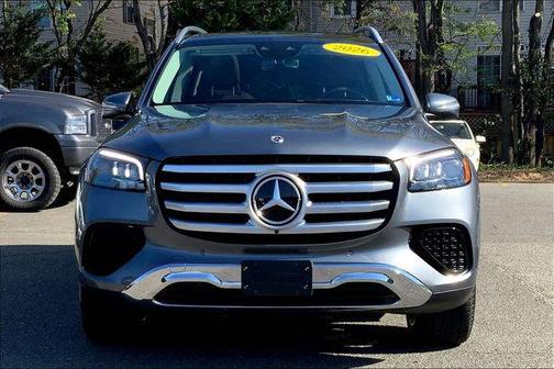 2026 Mercedes-Benz GLS 450 4MATIC
