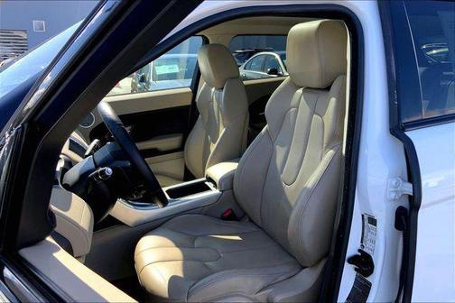 Fuji White 2013 Land Rover Range Rover Evoque Pure